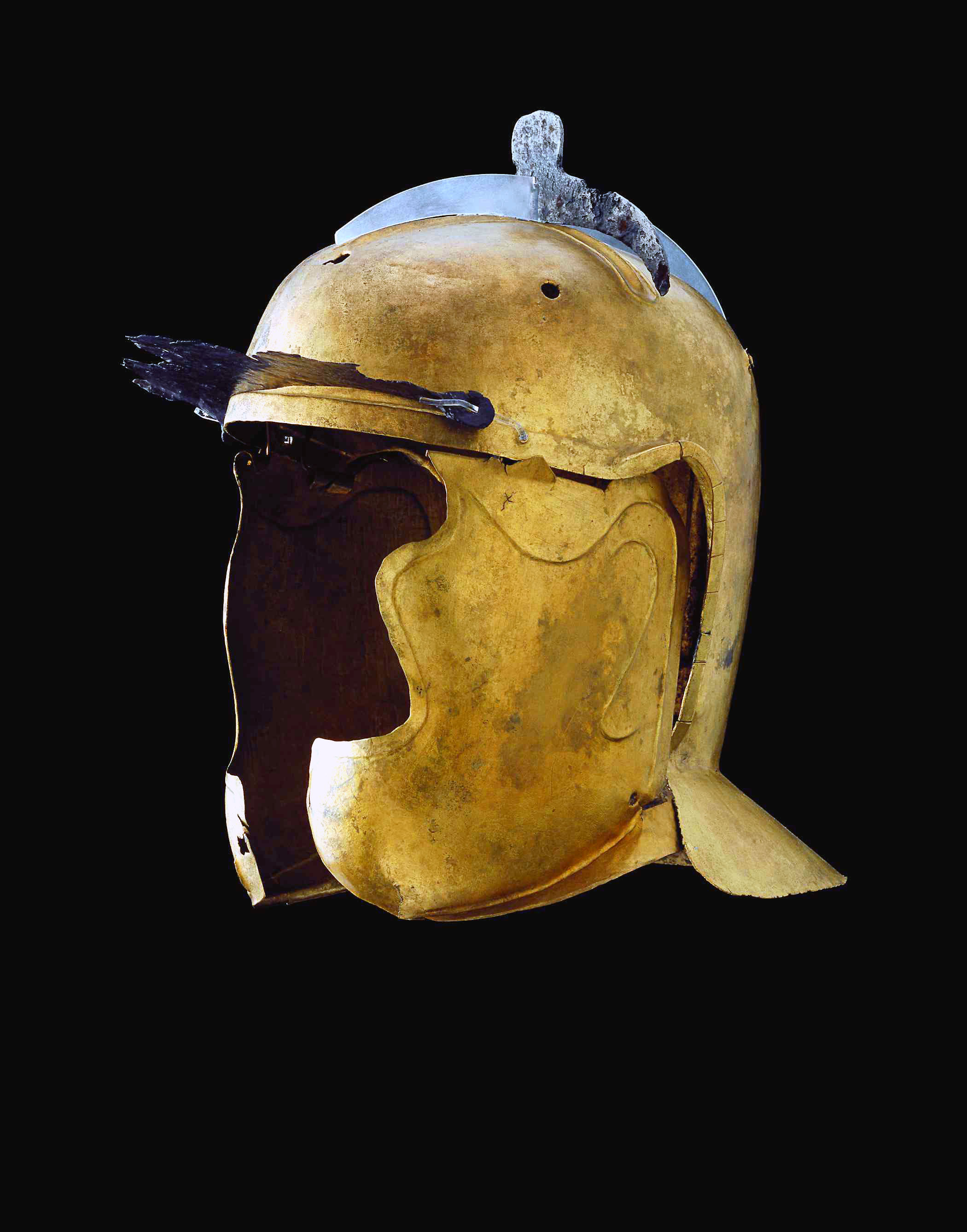 Reiterhelm aus Bronze mit eisernem Stirn- und Scheitelschutz (3. Jh.)