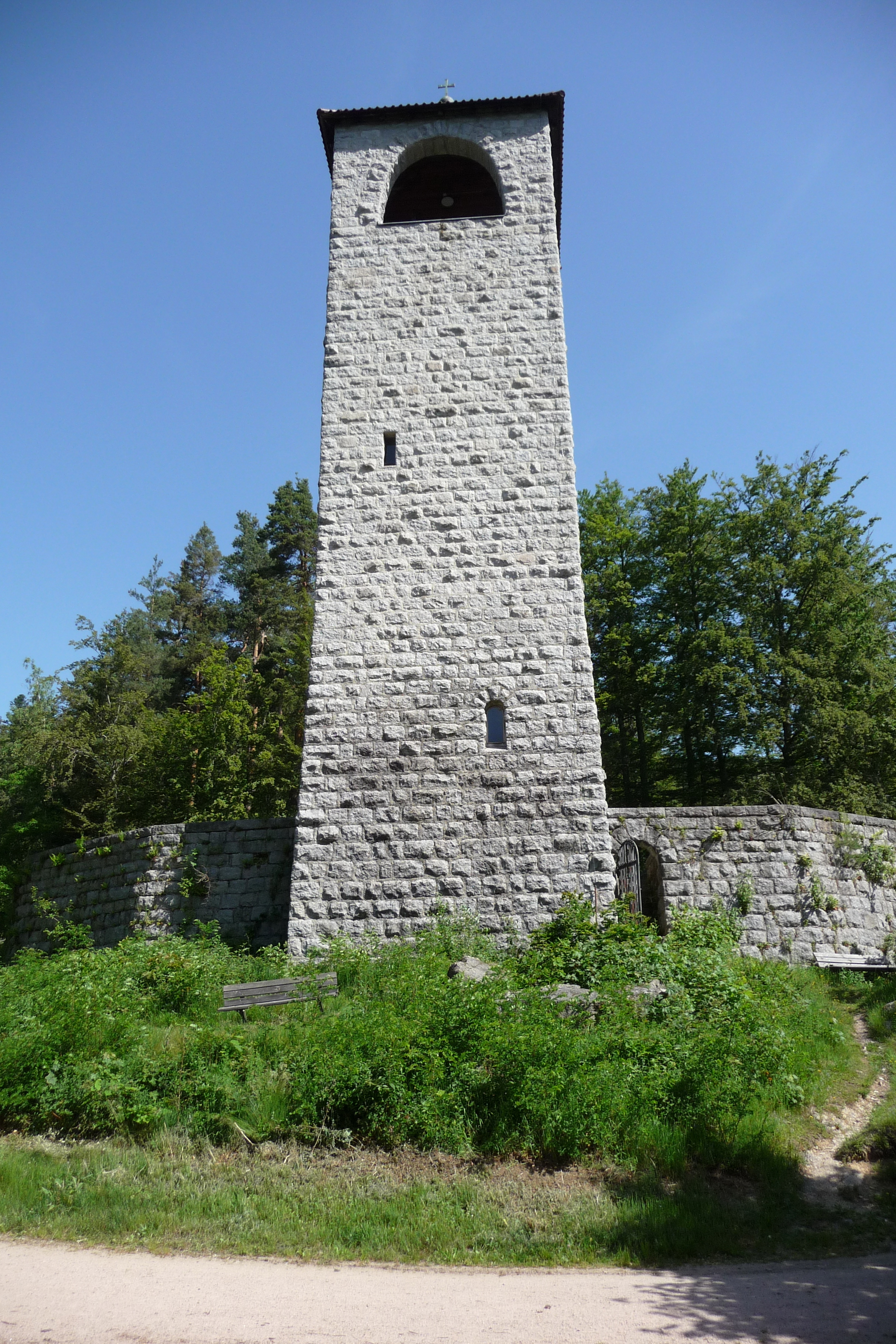 B10 Kriegerdenkmal Triberg.jpg